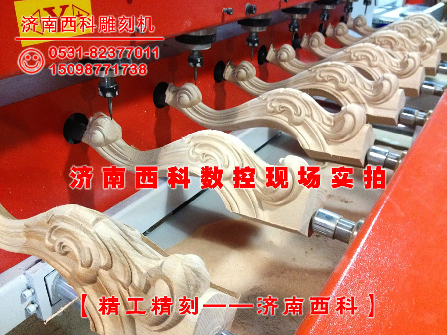 佛像雕刻機雕刻現場